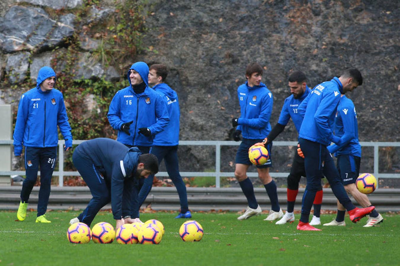El equipo txuri-urdin se ha ejercitado hoy en Zubieta antes de medirse este sábado al Getafe