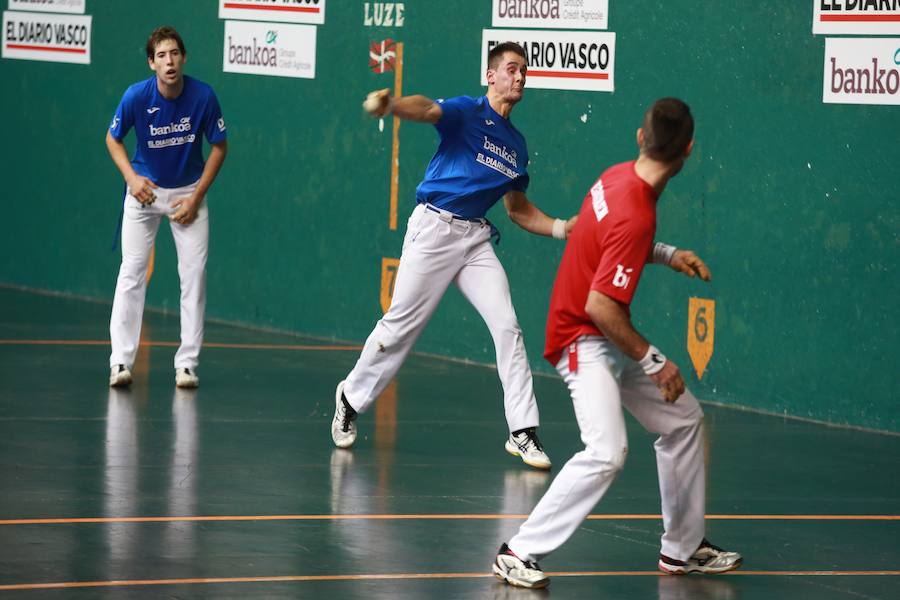 Eneko Labaka firma el triplete con Uriondo (12-22), Murua y Elizegi en promesas (22-11) y de Miren Larrarte (22-20) en el femenino