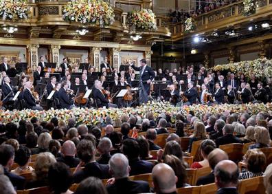Imagen secundaria 1 - Trs momentos del concierto de la Filarmónica de Viena. 