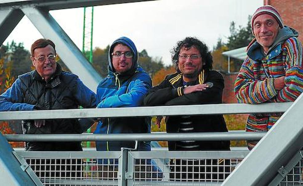 José Manuel Corcuera, Iker Carrasco, Igor Urizar y Juanmi Feito se asoman al futuro, que buscan que sea en igualdad. 