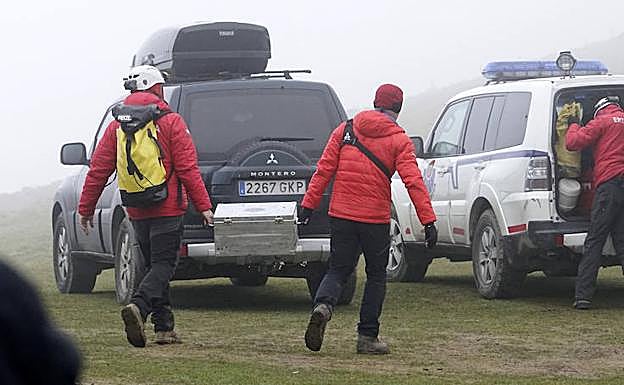 La Embajada Británica se pone en contacto con las autoridades españolas para informarse del accidente aéreo en Hernio
