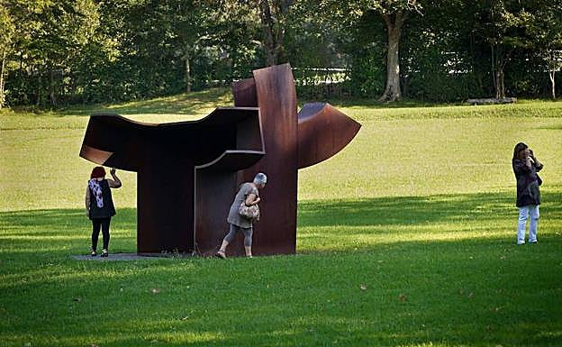 Visitas al museo Chillida-Leku en 2011. 