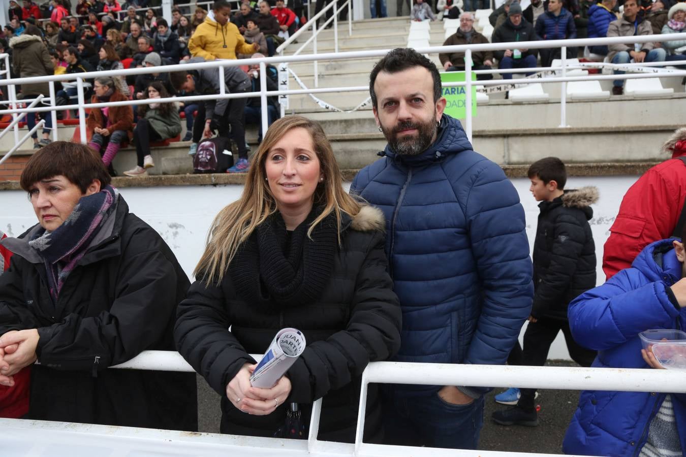 Cientos de aficionados se han acercado a Mintxeta para disfrutar del Cross Juan Muguerza de Elgoibar