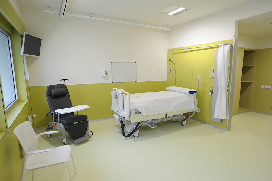 El Hospital de Eibar pondrá en marcha este miércoles una de sus nuevas unidades de hospitalización, que tiene capacidad para atender a unos 25 o 30 pacientes al mes. 