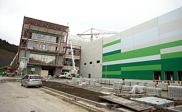 Imagen de archivo de las obras de construcción de la incineradora. 