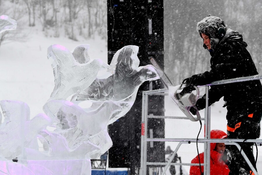 Los mejores escultores internacionales se dan cita en la XXVIII edición del Concurso Internacional de esculturas de hielo Valloire-Galibier en Valloire, Francia. Estas obras de arte efímeros recorren la ciudad, al alcance de todos. 