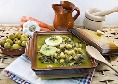 Imagen secundaria 1 - 'Corta brócoli, no bosques', sugiere un cartel del 'Meatless monday'. En la parte inferior, un típico potaje de Cuaresma y una invitación a comer menos carne a los estadounidenses, durante la I Guerra Mundial.