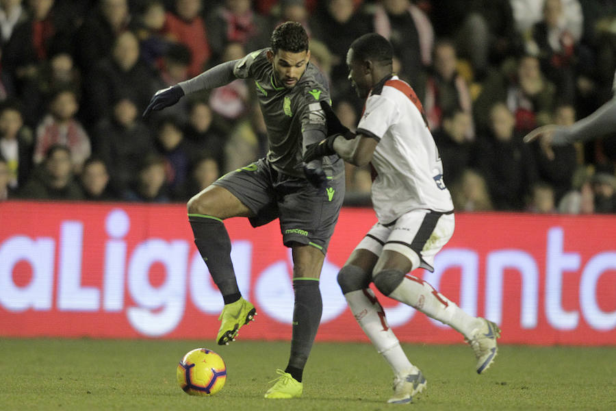 Partido muy disputado en Vallecas de la Real Sociedad