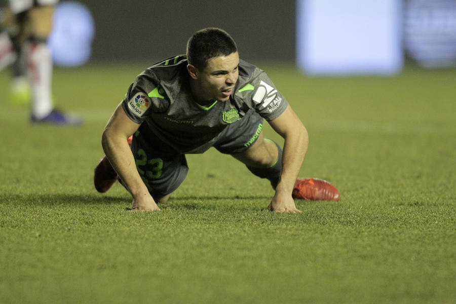 Partido muy disputado en Vallecas de la Real Sociedad