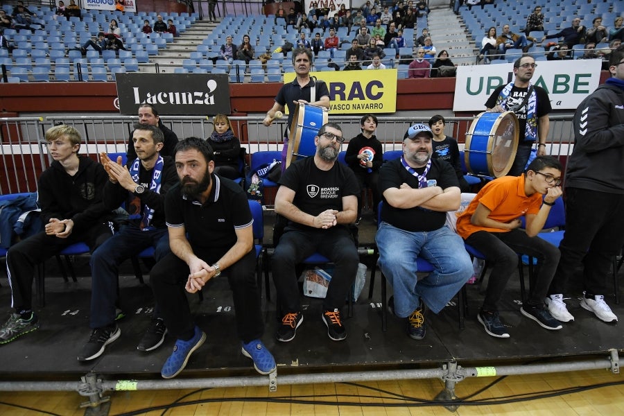 Fisac ha puesto a toda su artillería en pista: McCalebb, Seibutis, Okoye, Radovic y Fran Vázquez con la intención de mandar desde el inicio en el luminoso. 