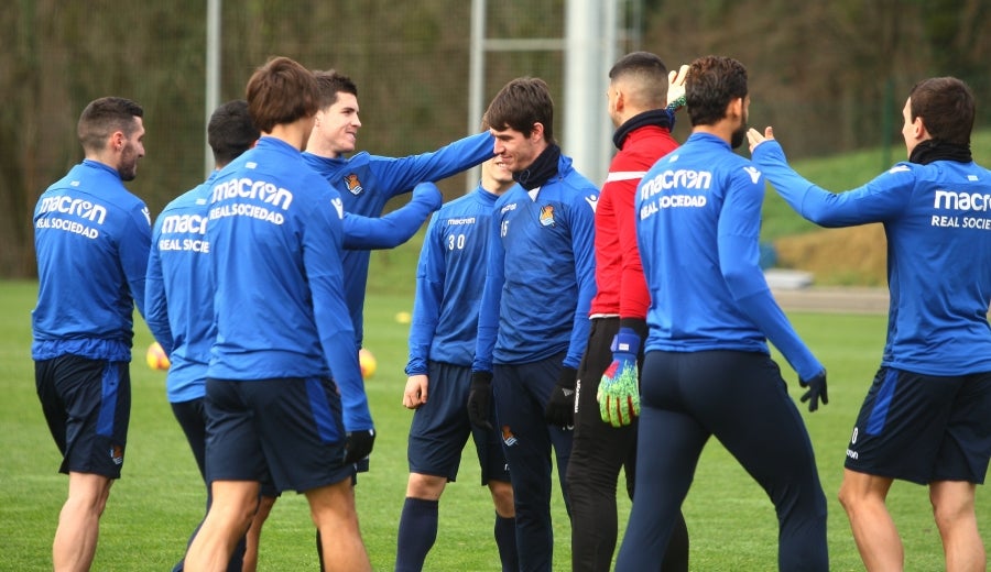 La Real Sociedad ha completado esta sábado la última sesión preparatoria antes de recibir al Huesca este domingo en Anoeta. 