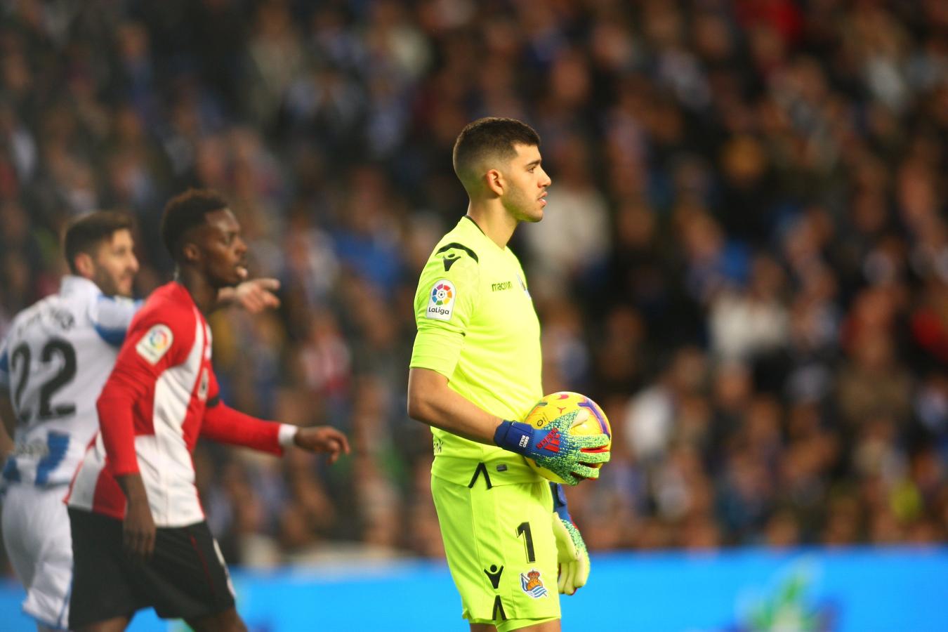Las mejores imágenes del derbi entre la Real Sociedad y el Athletic en Anoeta. 