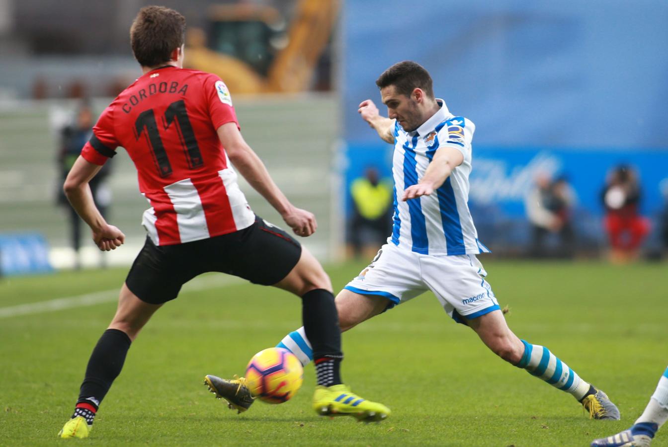 Las mejores imágenes del derbi entre la Real Sociedad y el Athletic en Anoeta. 