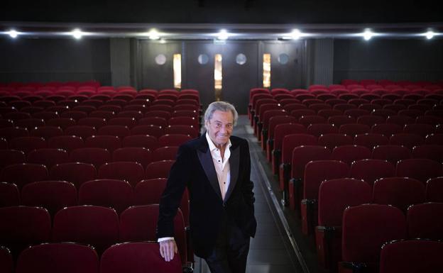 El actor, en el patio de butacas. 