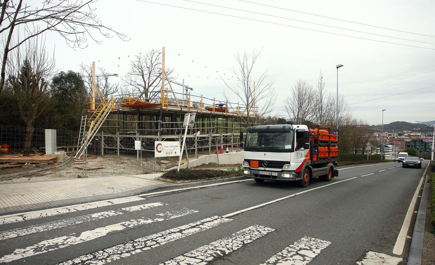 Fotos: Obras de construccion del ascensor de Morlans