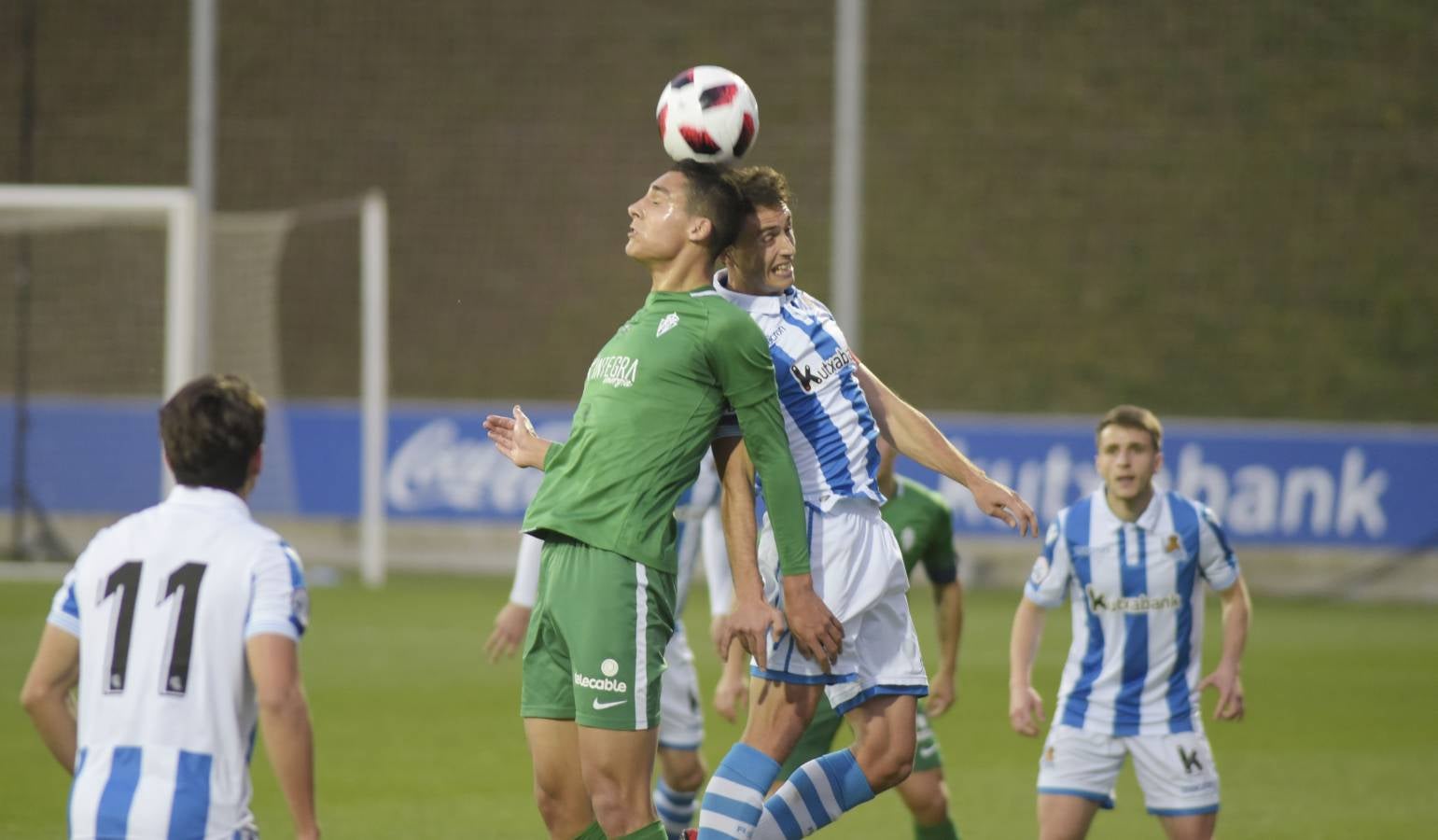 El filial de la Real Sociedad se enfrenta al equipo asturiano. 