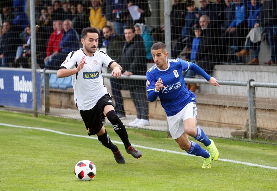 El Real Unión empata ante el Oviedo con un gol de Mikel Obregozo. 