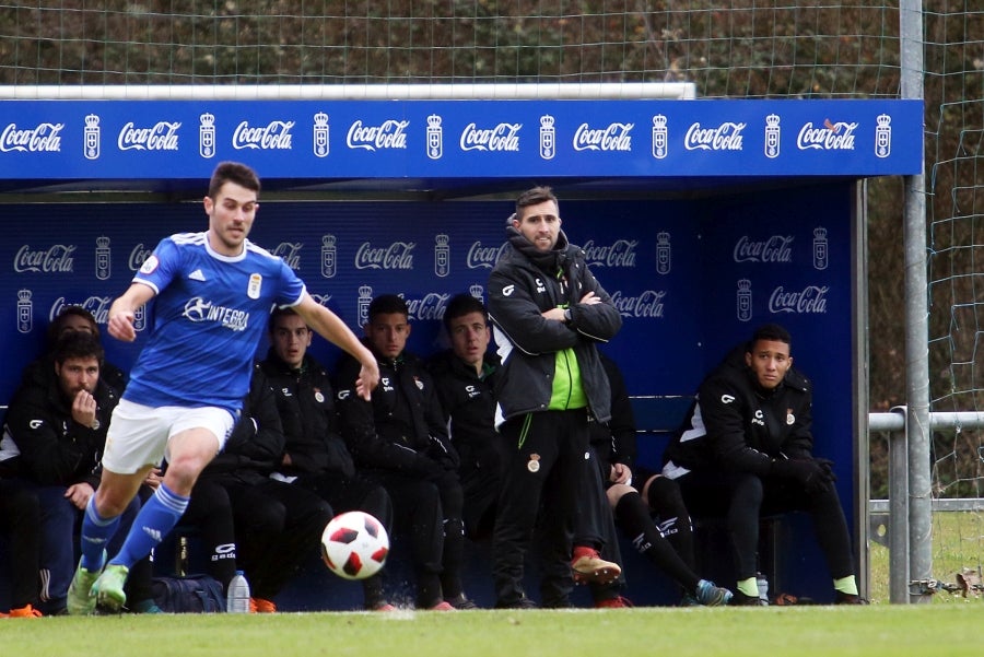 El Real Unión empata ante el Oviedo con un gol de Mikel Obregozo. 