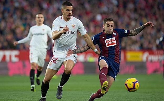 El Sevilla le roba dos puntos al Eibar
