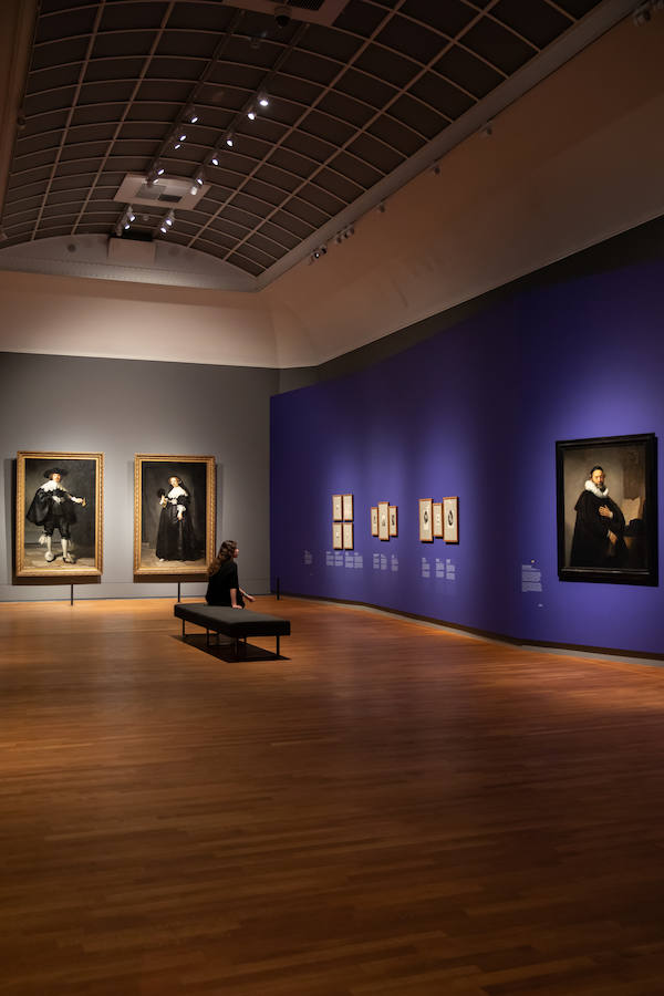 Holanda celebra el genio rebelde de Rembrandt. El Rijksmusem muestra completa su fabulosa colección del innovador y herético 'maestro de la luz' junto a otros museos del país.