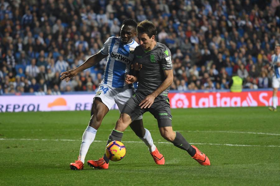 Las fotos más espectáculares del encuentro disputado en Anoeta entre Real Sociedad (esta vez con la segunda equipación) y el Leganés.