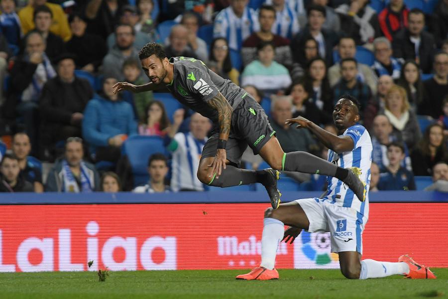 Las fotos más espectáculares del encuentro disputado en Anoeta entre Real Sociedad (esta vez con la segunda equipación) y el Leganés.