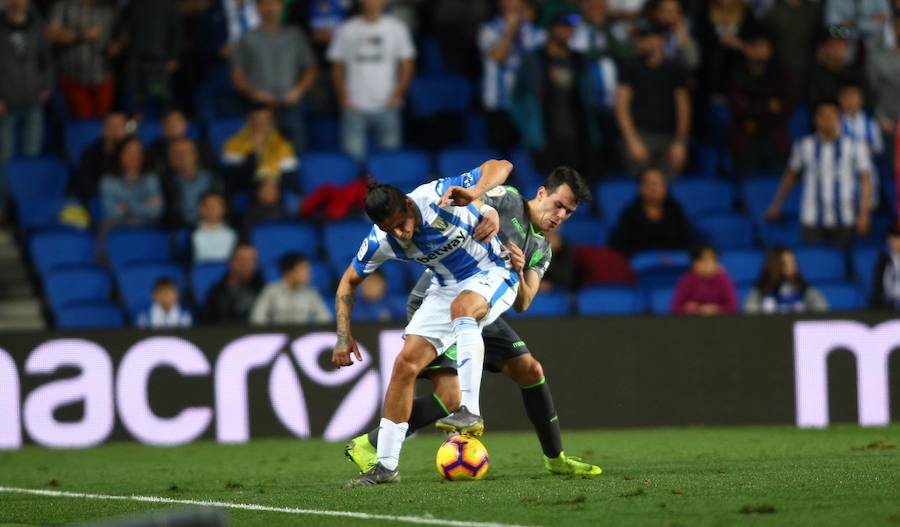 Las fotos más espectáculares del encuentro disputado en Anoeta entre Real Sociedad (esta vez con la segunda equipación) y el Leganés.