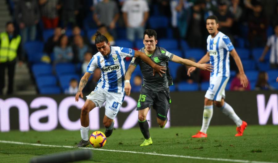Las fotos más espectáculares del encuentro disputado en Anoeta entre Real Sociedad (esta vez con la segunda equipación) y el Leganés.
