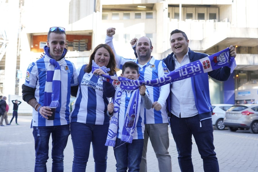 Los aficionados de la Real Sociedad se vuelcan con los jugadores, tal y como demostraron los más de 21.000 espectadores que acudieron a Anoeta para ver jugar a las de Arconada. 