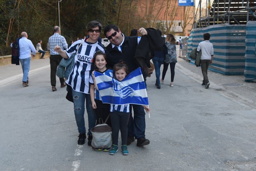 Los aficionados de la Real Sociedad se vuelcan con los jugadores, tal y como demostraron los más de 21.000 espectadores que acudieron a Anoeta para ver jugar a las de Arconada. 