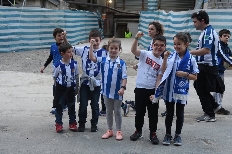 Los aficionados de la Real Sociedad se vuelcan con los jugadores, tal y como demostraron los más de 21.000 espectadores que acudieron a Anoeta para ver jugar a las de Arconada. 