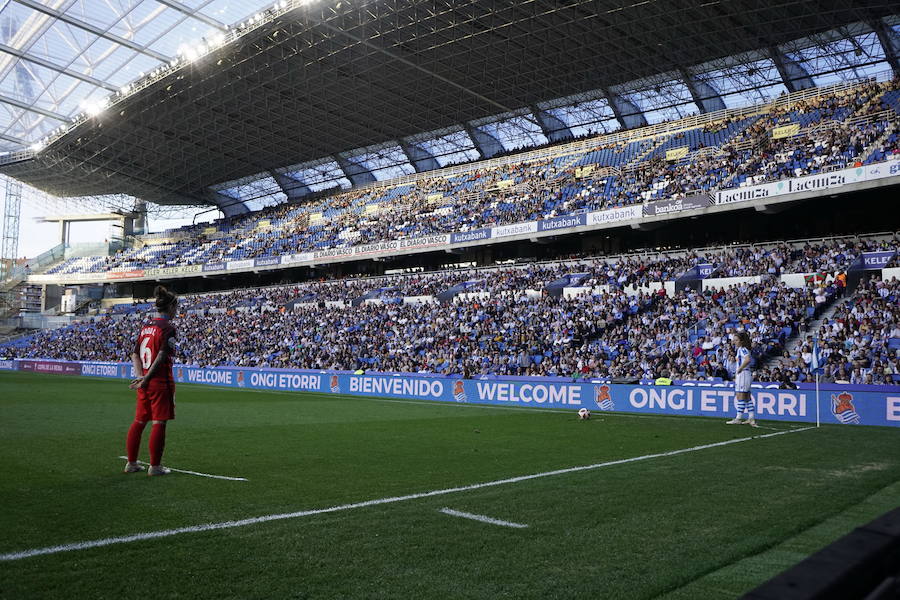 Las mejores imágenes de la victoria de la Real Sociedad ante el Sevilla y que le sirve para entrar en la final de la Copa de la Reina por primera vez en su historia 