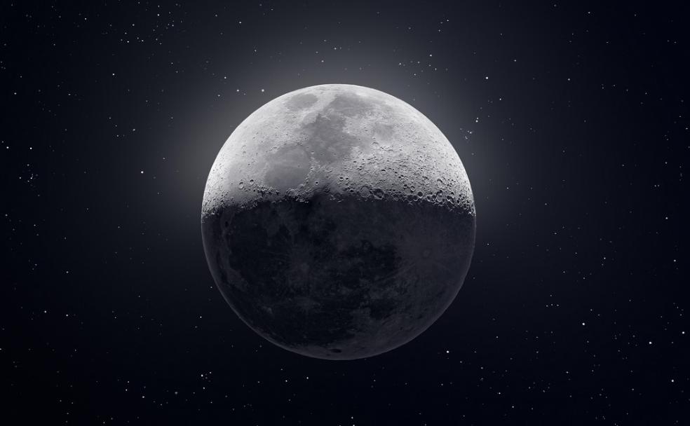 Imagen de la Luna generada a partir de 50.000 fotografías. 