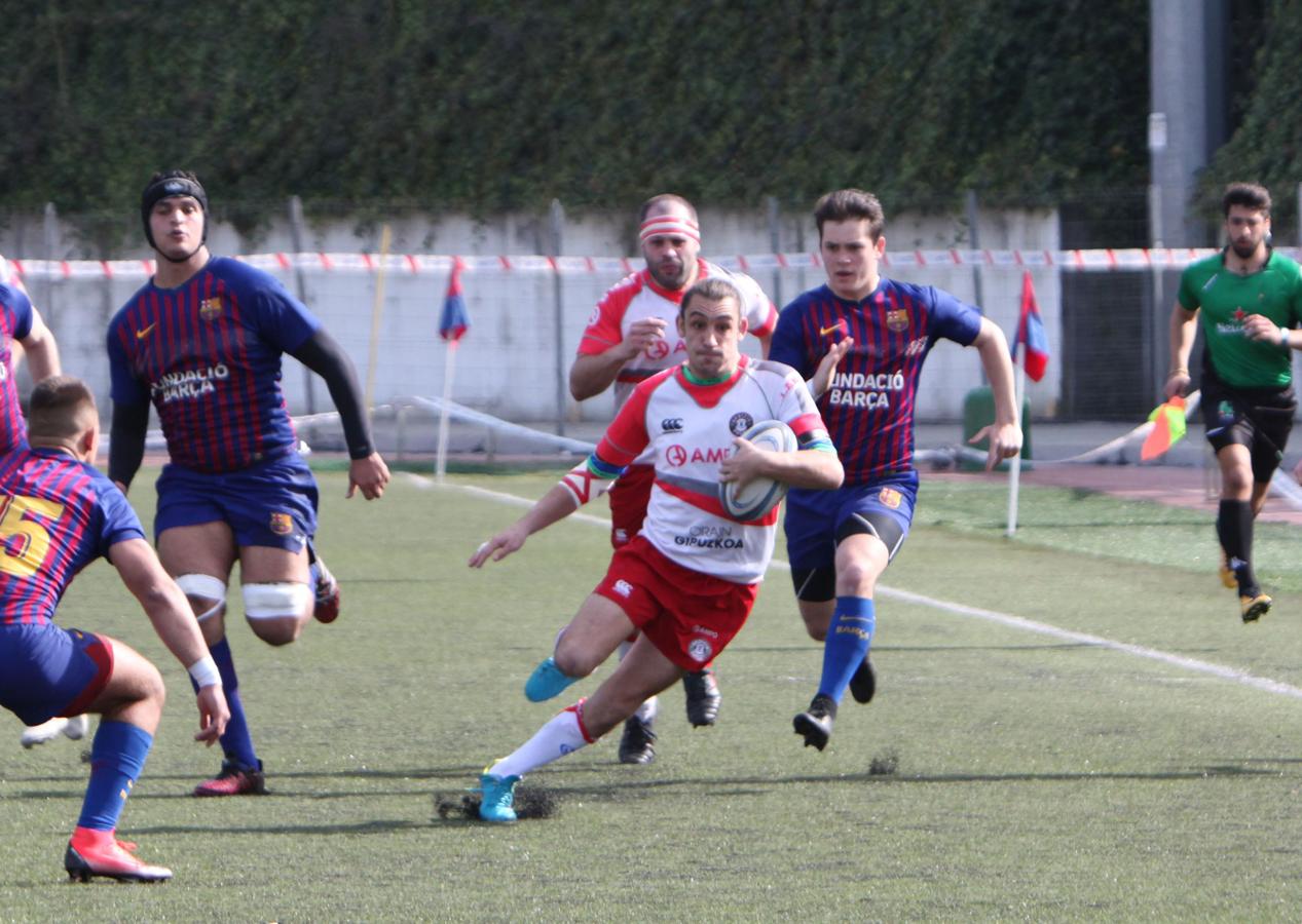 Ampo Ordizia logra una importante victoria en Altamira, 40-13, ante el Barça Rugbi y da un paso de gigante para asegurarse el play off por el título. Los ordiziarras se mostraron superiores y al final de la primera parte habían decidido ya el marcador con un contundente 26-6.