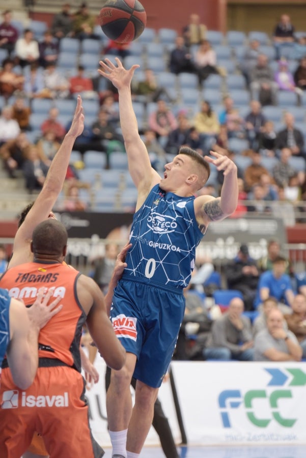 El Gipuzkoa Basket se enfrenta en casa al Valencia Basket. 
