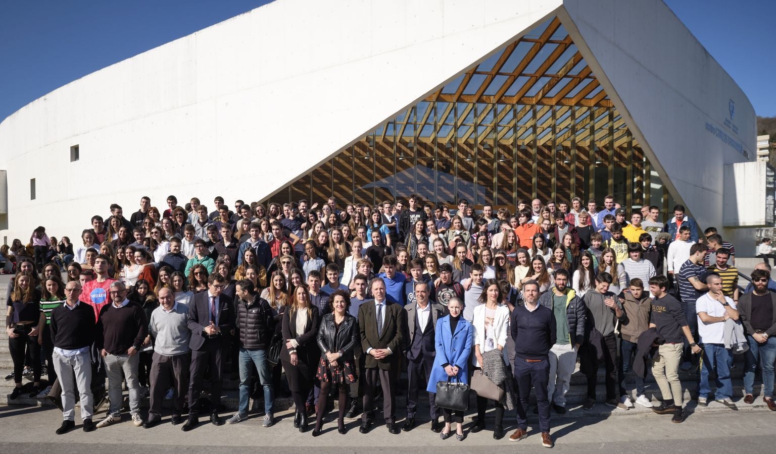 El emprendimiento tiene futuro en Gipuzkoa. Es la principal conclusión que se puede extraer de la séptima edición de STARTinnova, el programa pedagógico impulsado por diariovasco.com y que este curso ha contado con la participación de más de 3.000 alumnos unos 200 centros escolares en Euskadi, Asturias, Valencia, La Rioja, Castilla y León y Madrid.