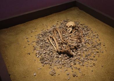 Imagen secundaria 1 - San Telmo se asoma a Polloe