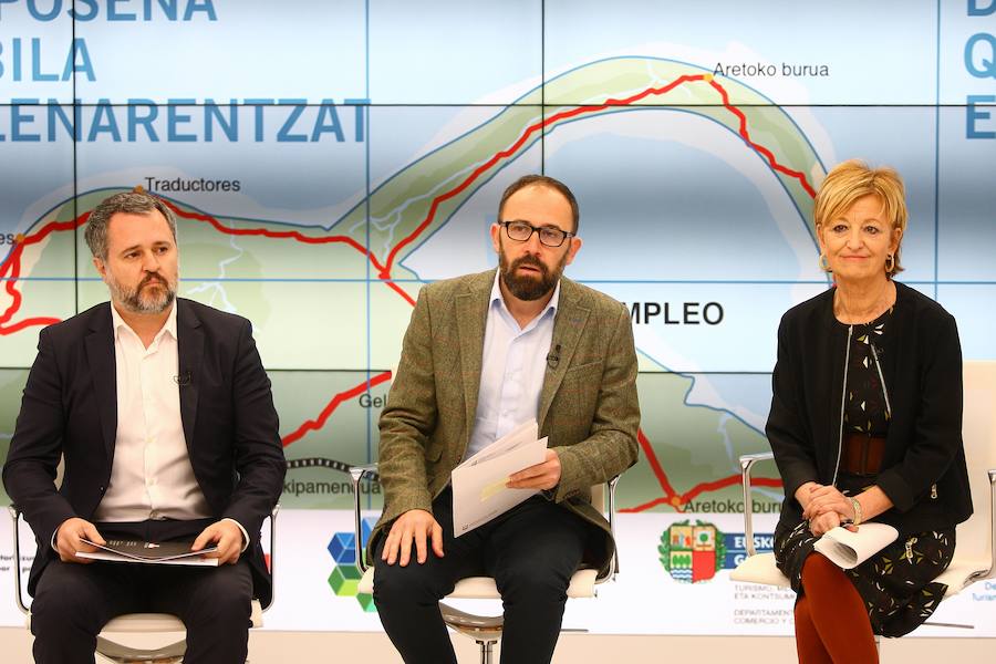 Fotos: Turislan abre sus puertas en Ficoba