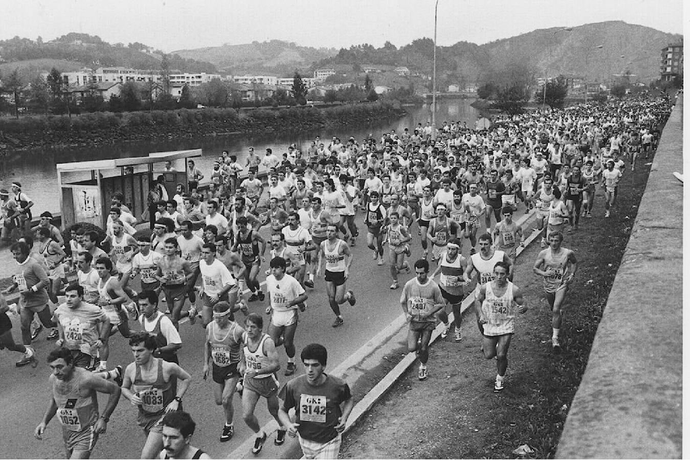 El 30 de marzo del año 1919, la Behobia-San Sebastián se disputó por primera vez. Desde entonces, la carrera ha tenido 54 ediciones en tres etapas diferentes.