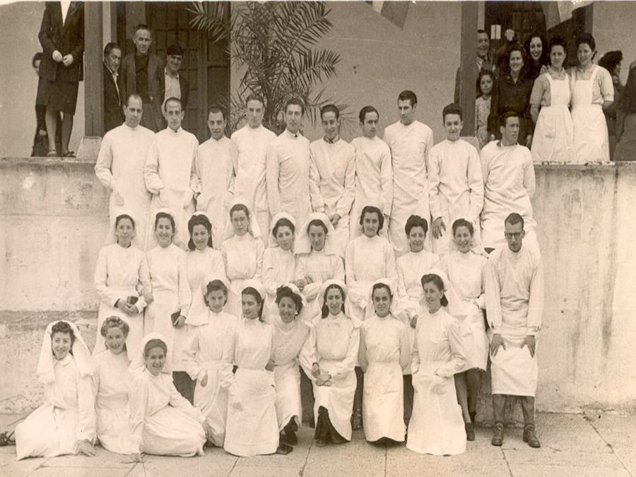 Miles de donostiarras de entre 60 y 86 años nacieron en las casas de maternidad de Aldakonea y Ategorrieta antes de que se inaugurara la actual Residencia Sanitaria Nuestra Señora de Aranzazu en 1960.