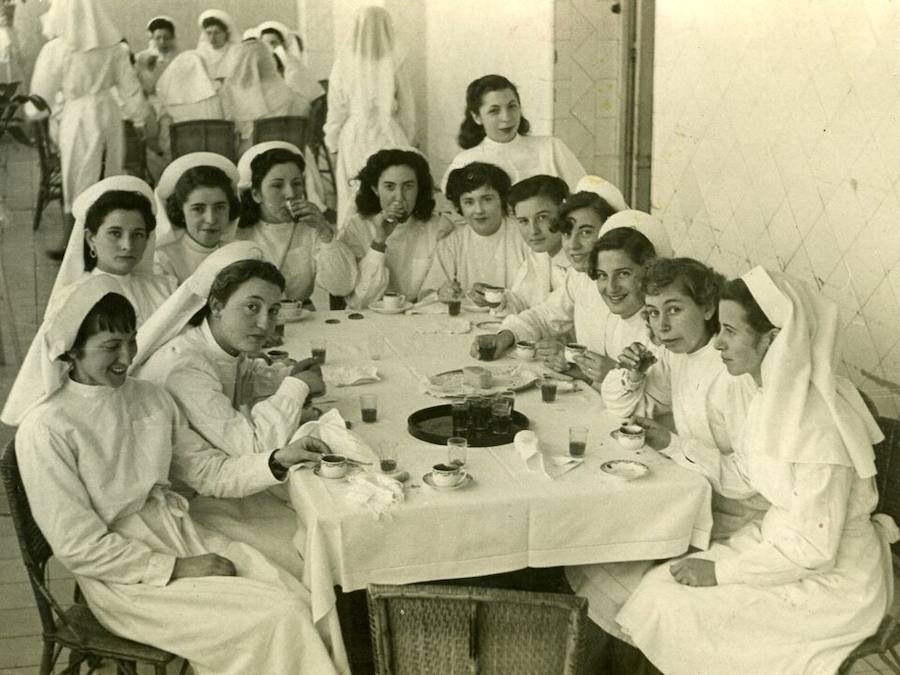 Miles de donostiarras de entre 60 y 86 años nacieron en las casas de maternidad de Aldakonea y Ategorrieta antes de que se inaugurara la actual Residencia Sanitaria Nuestra Señora de Aranzazu en 1960.