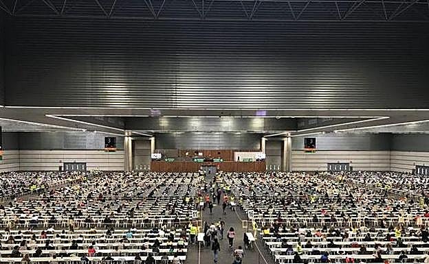Jefes de servicio piden «respeto» para los médicos imputados por la OPE de Osakidetza