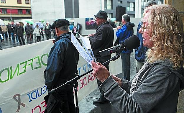 Concentración. Los pensionistas se reunieron de nuevo ayer. 