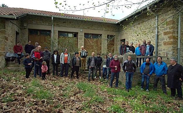 Lopategiren ikasleak izandako zenbait lagunekin izango dira saioan, besteak beste