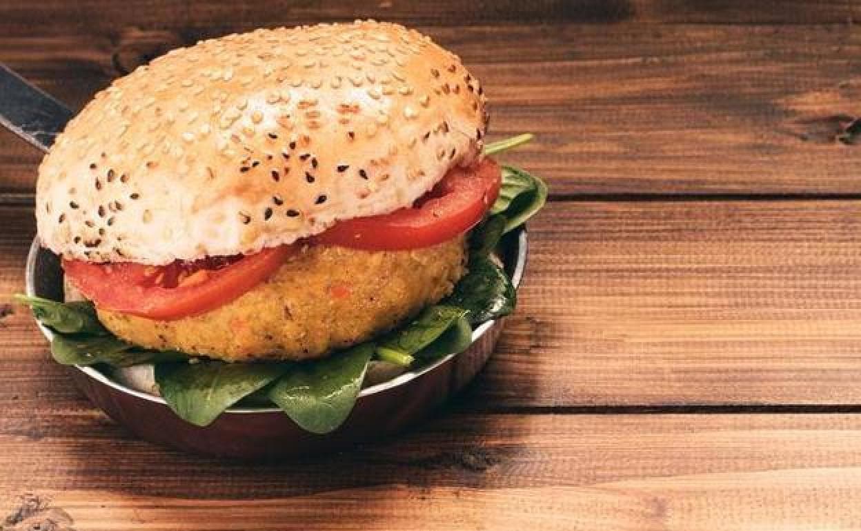 3 hamburguesas veganas caseras fáciles de hacer | El Diario Vasco