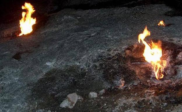 Las llamas del monte Quimera, en Turquía, llevan miles de años sin apagarse - Jyri Leskinen. 