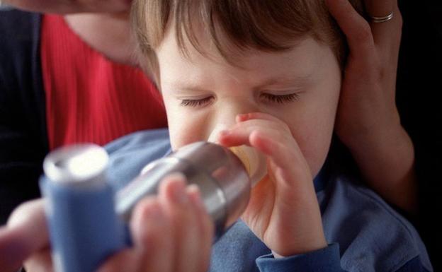 Un estudio muestra que la contaminación puede causar asma en personas sanas