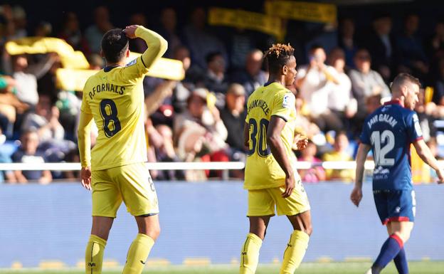 Pablo Fornals celebra el gol.