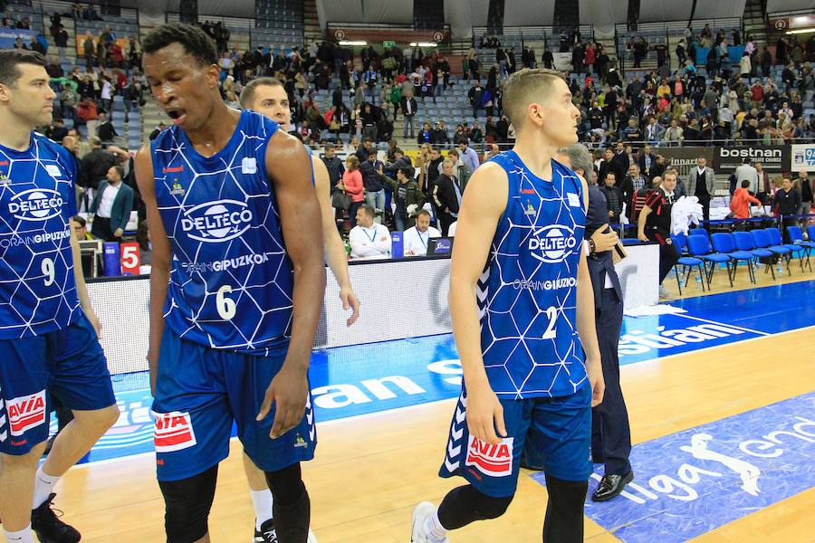 El GBC-Delteco ha perdido 77-87 ante el Baskonia en casa.