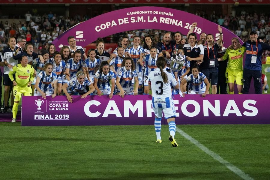 La Real Sociedad hace historia al vencer en la final de la Copa de la Reina ante el Atlético Madrid. 